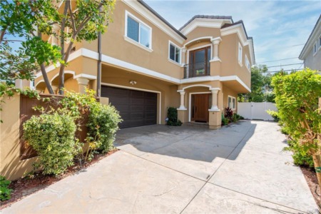 2208 Voorhees Ave. #B Redondo Beach, CA 90278