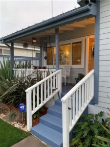 1800 11th St. Manhattan Beach, CA 90266