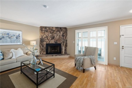 515 Meyer Ln #27 Redondo Beach, CA 90278