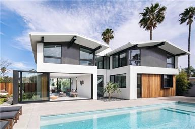 16871 Phelps LN Huntington Beach, CA 92649
