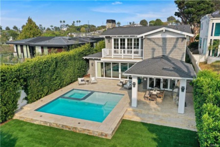 117 S Meadows Ave. Manhattan Beach, CA 90266