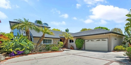 5431 E El Jardin St Long Beach, CA 90815