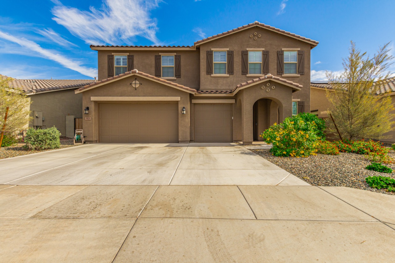 5525 N 187th Lane Litchfield Park, AZ 85340