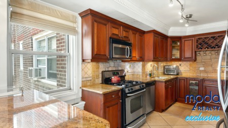 3530 Henry Hudson Parkway #15E Bronx, NY 10463