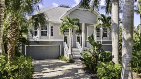 5424 Shearwater Drive Sanibel, FL 33957