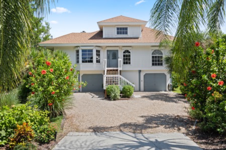 610 Hideaway Court Sanibel, FL 33957