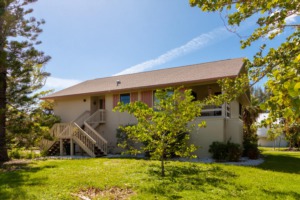 3021 Singing Wind Drive Sanibel, FL 33957