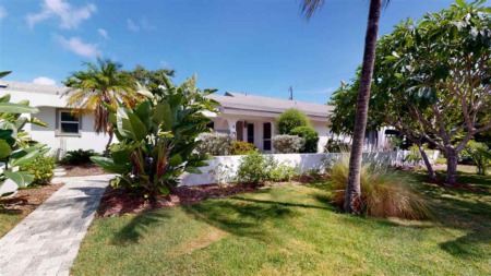 312 Periwinkle Way #8 Sanibel, FL 33957