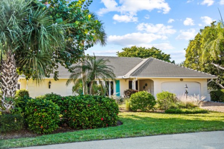 697 Birdie View POint Sanibel, FL 33957