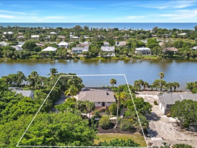 565 Lake Murex Circle Sanibel, FL 33957
