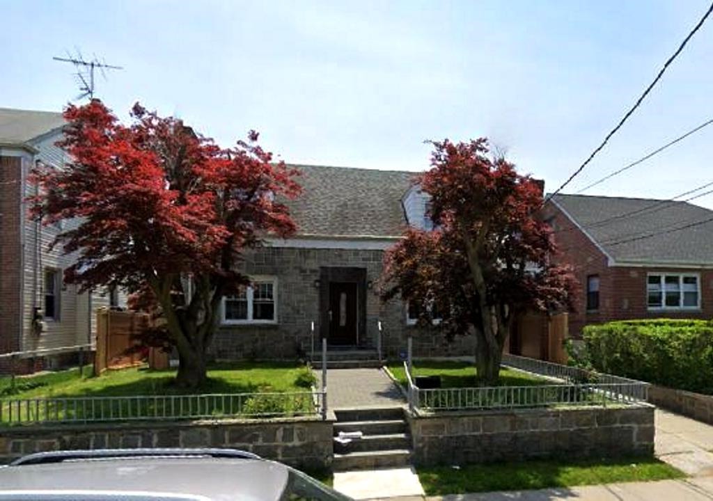 1516 Hawthorne Street #2nd Fl Bronx, NY 10469 | MLS 1899MM Photo 1