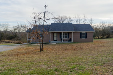 6122 Old Glasgow Road Scottsville, KY 42164
