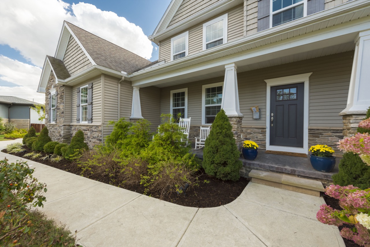 614 Crestview Dr Bay Village, OH 44140 MLS 1700070367996