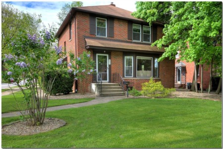 3798 Hillbrook Rd University Heights, OH 44118
