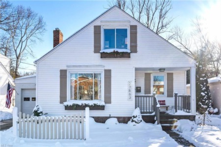 27863 W Oakland Rd Bay Village, OH 44140