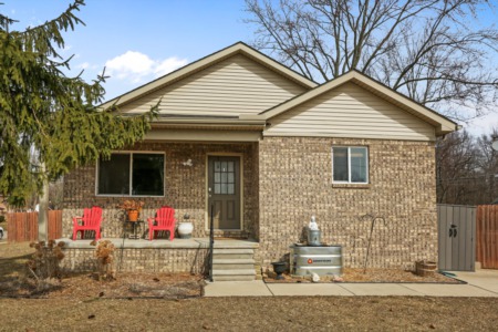 34650 Marquette St Westland, MI 48185