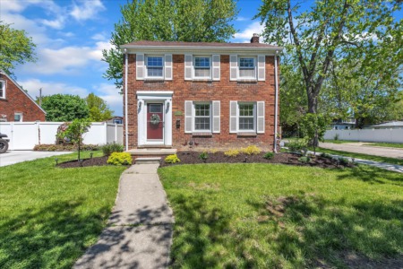 13200 Catalpa St Southgate, MI 48195
