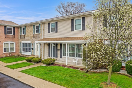 13365 Lake Point Blvd Van Buren Twp, MI 48111