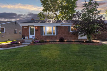 15351 Devoe St Southgate, MI 48195