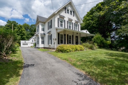 6847 Mcalpine St Lyons Falls, NY 13368
