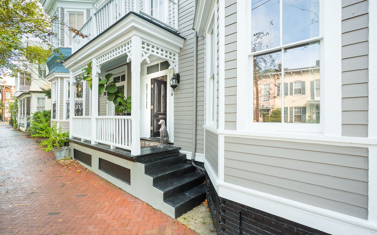 610 Habersham Street Savannah, GA 31401