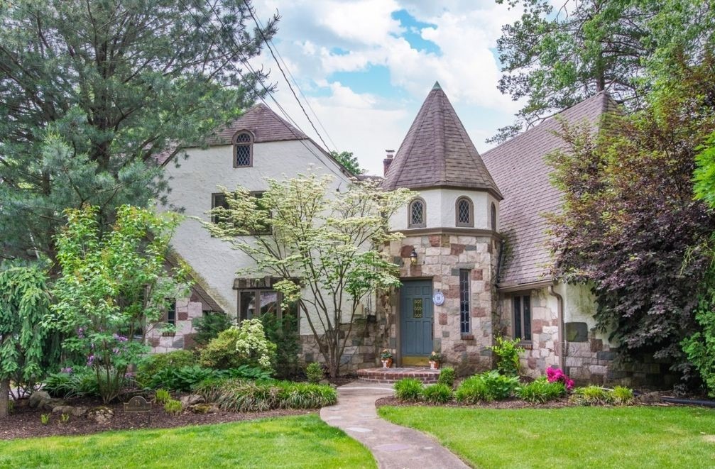 78 Mountainview Road Millburn, NJ 07041 | The Maggee Miggins Group Photo 1