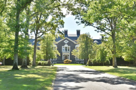 8 Windermere Terrace Livingston, NJ 07039