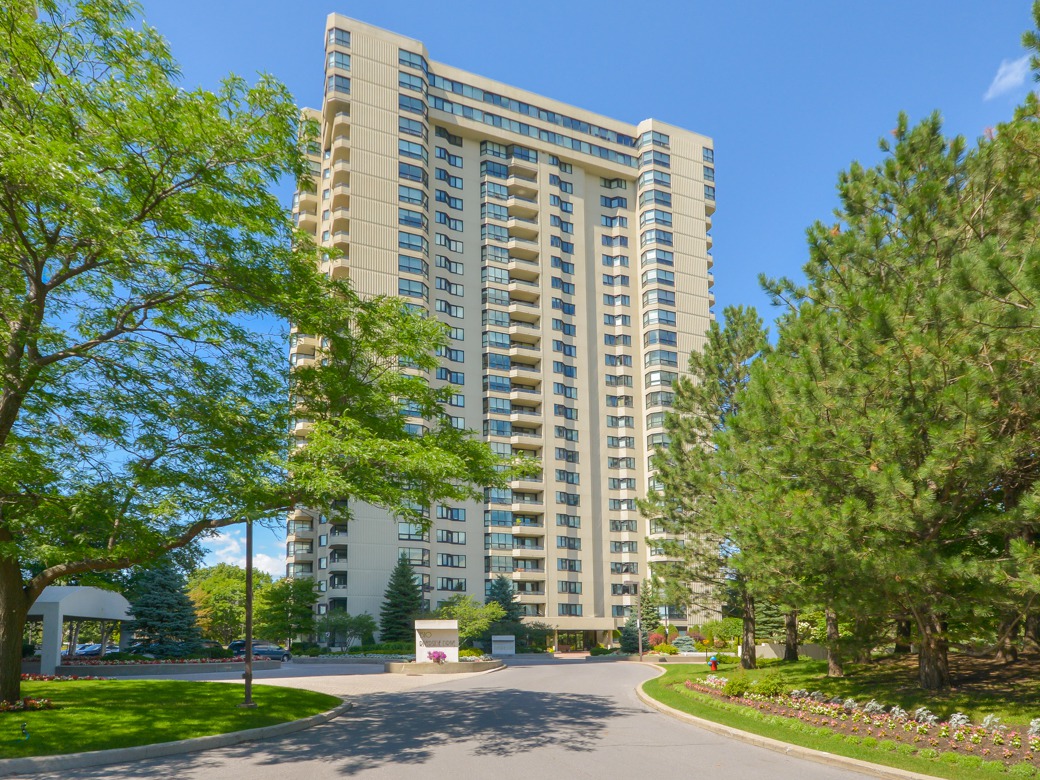 1500 Riverside Drive Unit#2601 Ottawa, ON K1G4J4