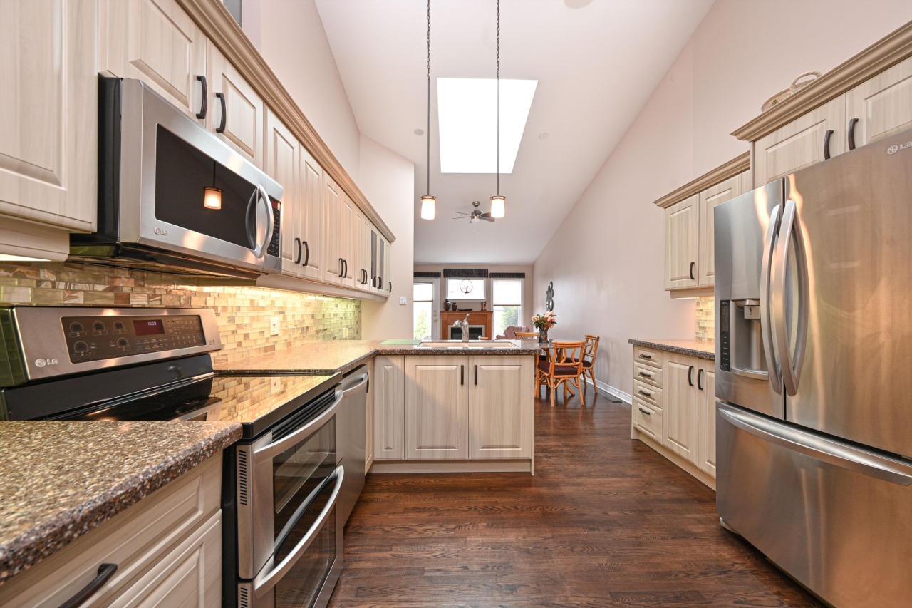 4273 Green Gables Lane Ottawa 1648498840001 Hamre Real Estate Team RE/MAX