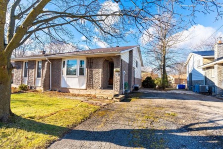 409 First Ave North Welland, ON L3C 5R3