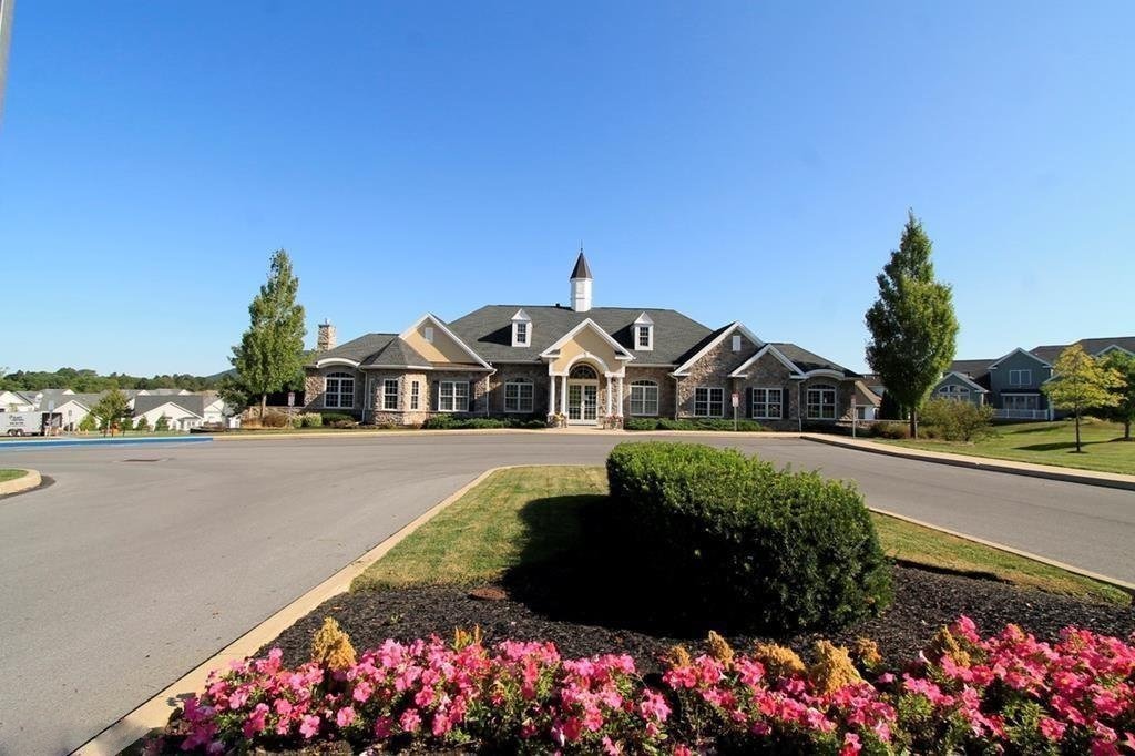 253 Beacon Circle Boalsburg, PA 16827 home for sale KBB