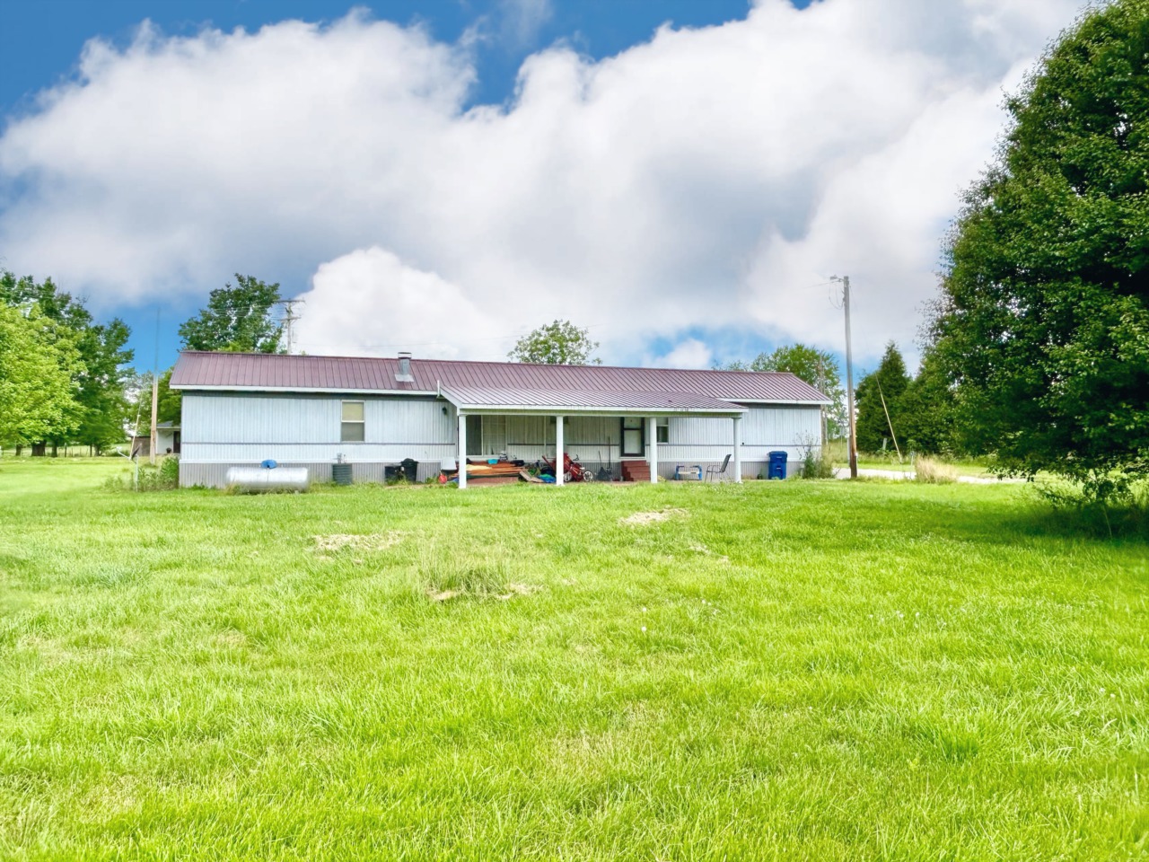 17236 KY39, Crab Orchard, KY 40419 MLS 23010096 98,000