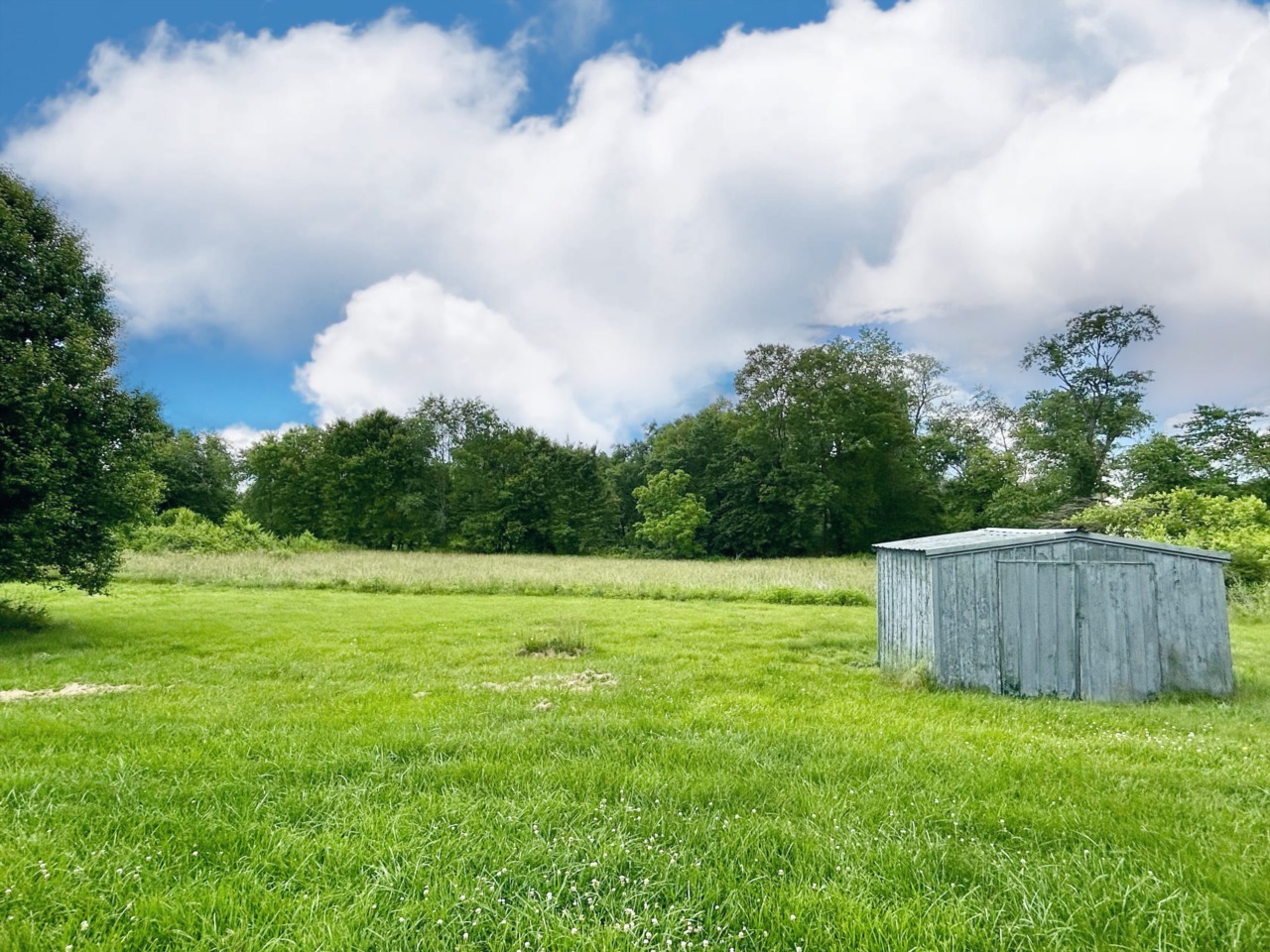 17236 KY39, Crab Orchard, KY 40419 MLS 23010096 98,000