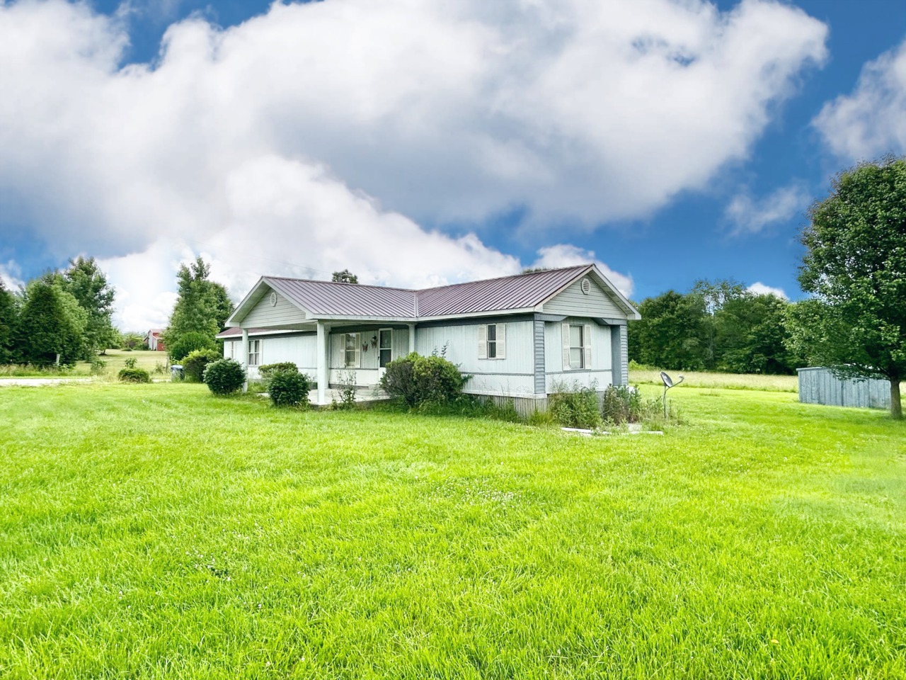 17236 KY39, Crab Orchard, KY 40419 MLS 23010096 98,000