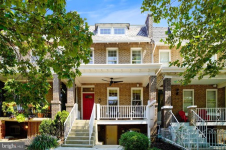 1119 4th St NE Washington, DC 20002