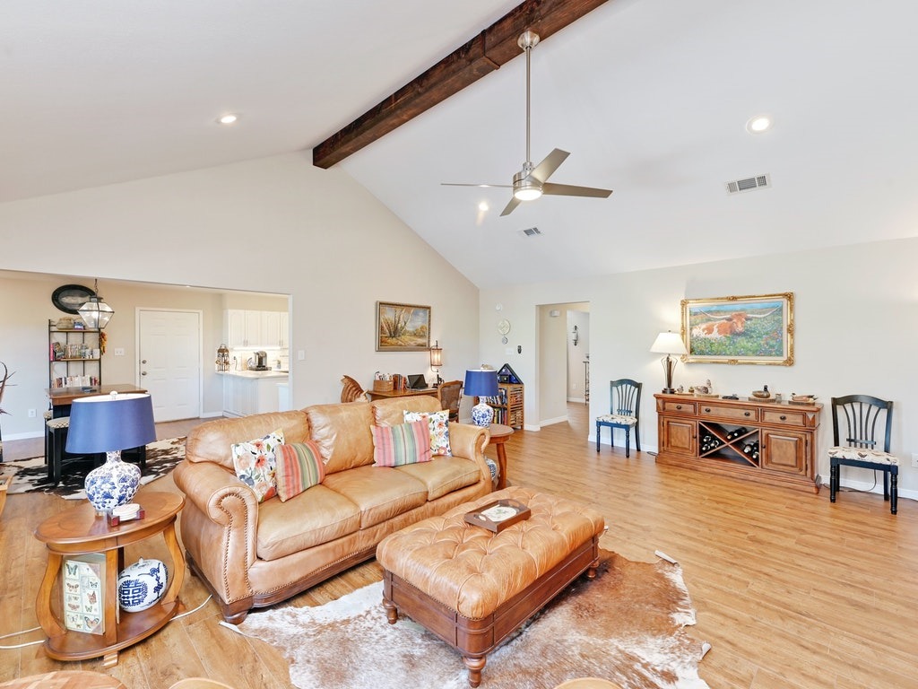 10927 W Cave BLVD, Dripping Springs, TX 78620 MLS 10927WCaveCRG West Cave Estate Sec 1 home