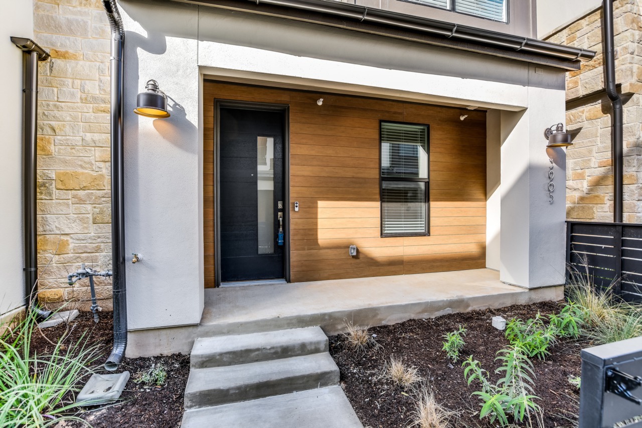3905 Vantage DR #130 Austin, TX 78731