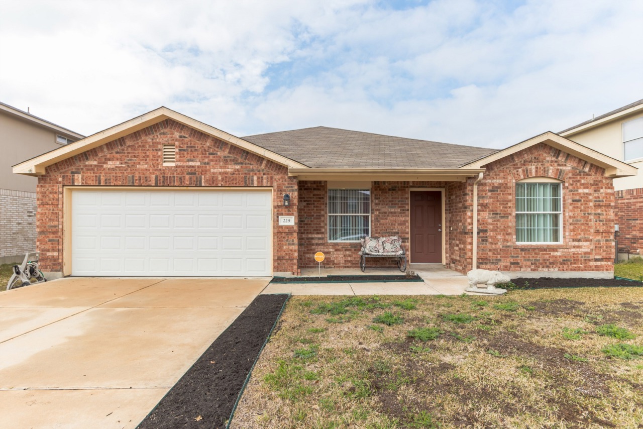 229 Holman Path Hutto TX 78634 - MLS# 1557089888884 Photo 1