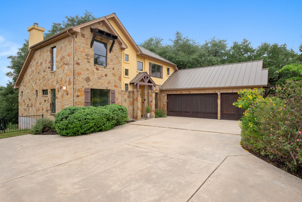 1452 Buffalo Gap Rd Lakeway TX 78734 - MLS# 1557836645785 Photo 1