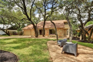 4702 Red Stone Court Austin, TX 78735