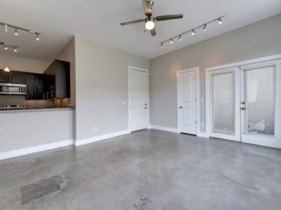 907 Duncan Ln #201 Austin, TX 78705