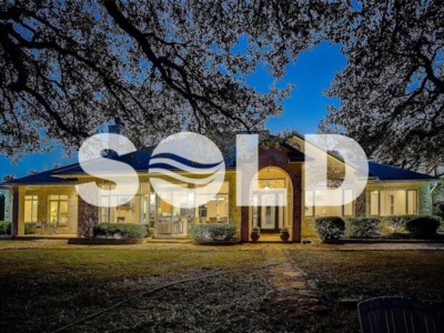 4414 Bob Wire Road Spicewood, TX 78669
