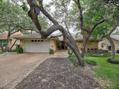 4700 Red Stone CT Austin, TX 78735