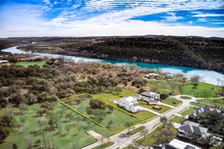 833 Cypress Grove Dr Austin, TX 78732