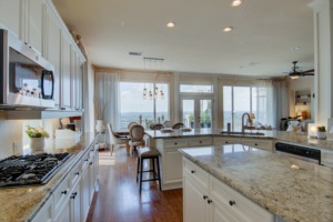 4525 Golf Vista Dr Austin, TX 78730