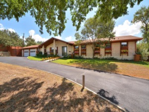 9003 Feather Hill Drive Austin, TX 78737