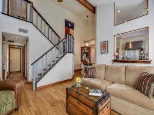 4404 W Travis Country Circle #E4 Austin, TX 78735