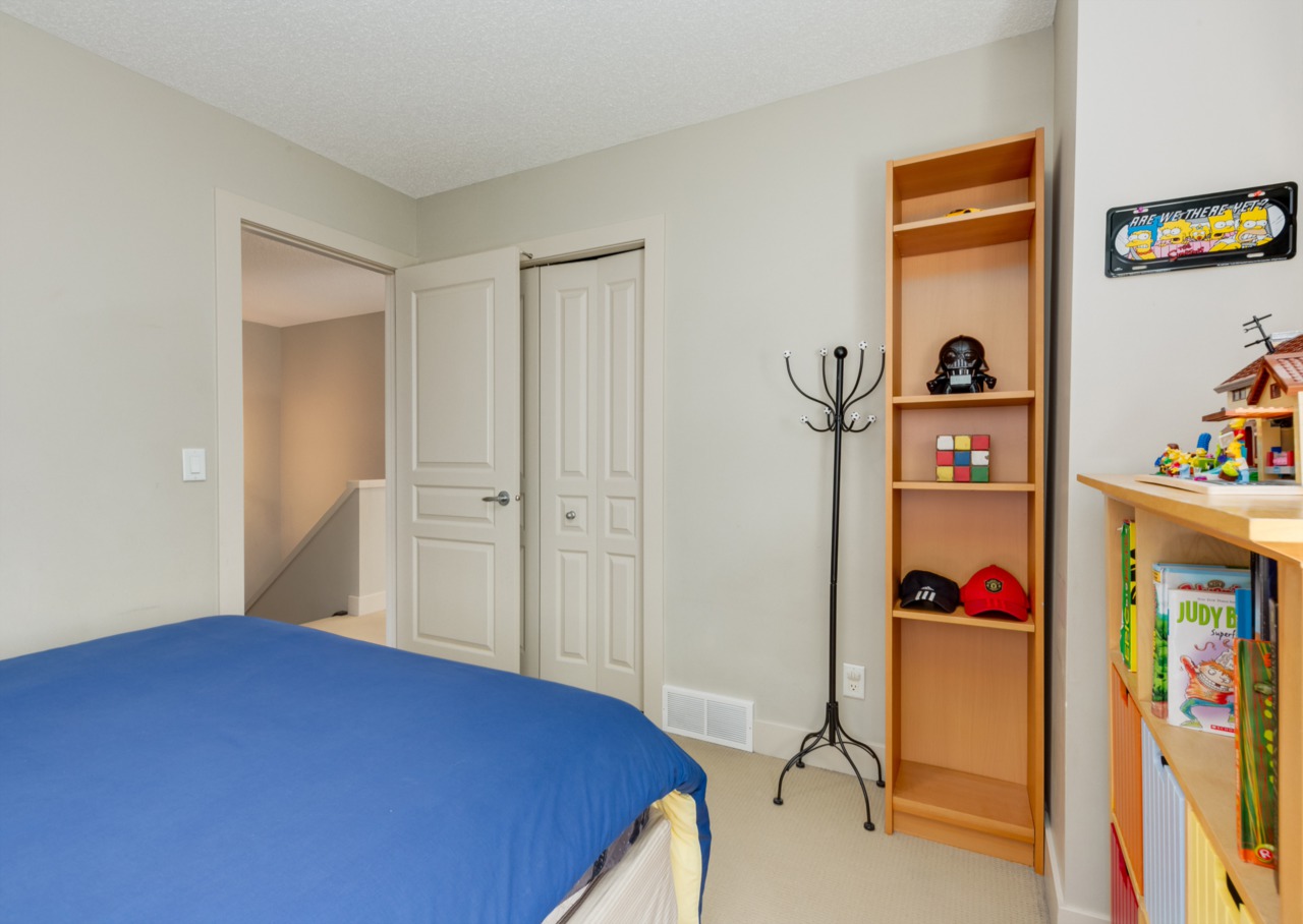 267 St Moritz Terrace SWCalgary Real EstateSpringbank Hill Homes for