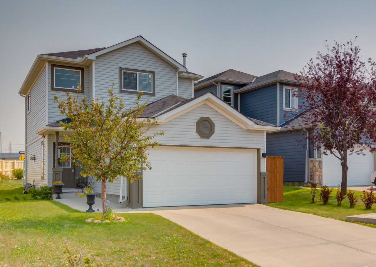 197 Martinvalley Road NECalgary Real EstateMartindale Homes for Sale