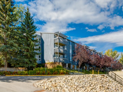816 89 Avenue SW #418 Calgary, AB T2V 4N8